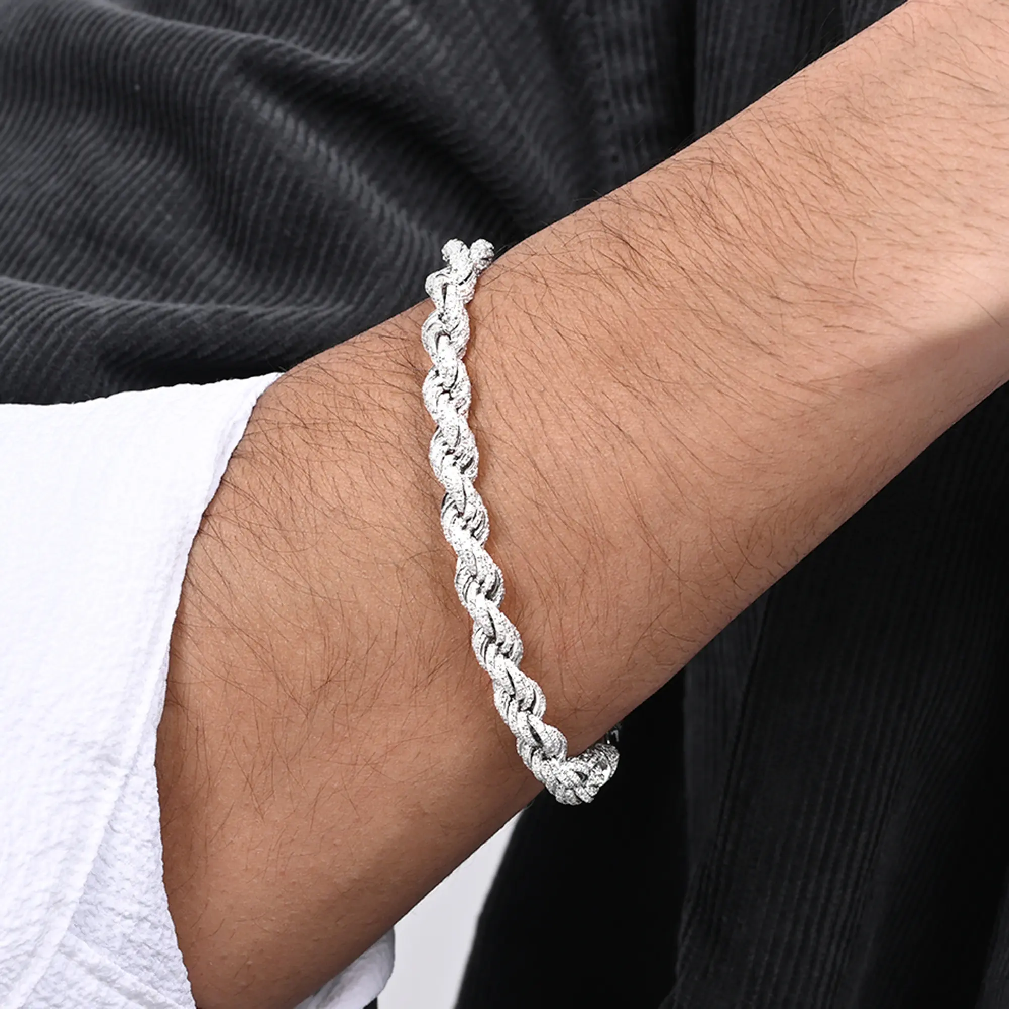 Bold Silver Knot Bracelet - Image 3