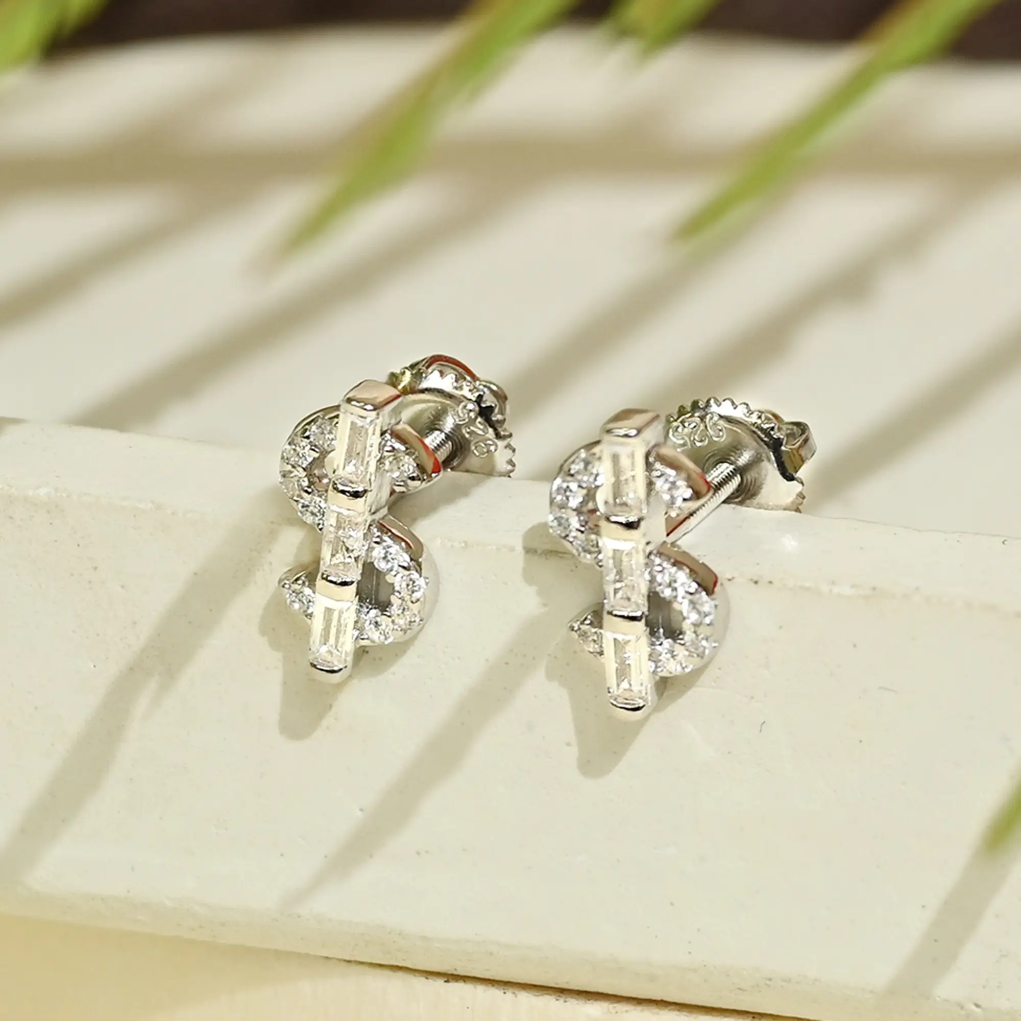 Charm Dollar Stud - Image 7