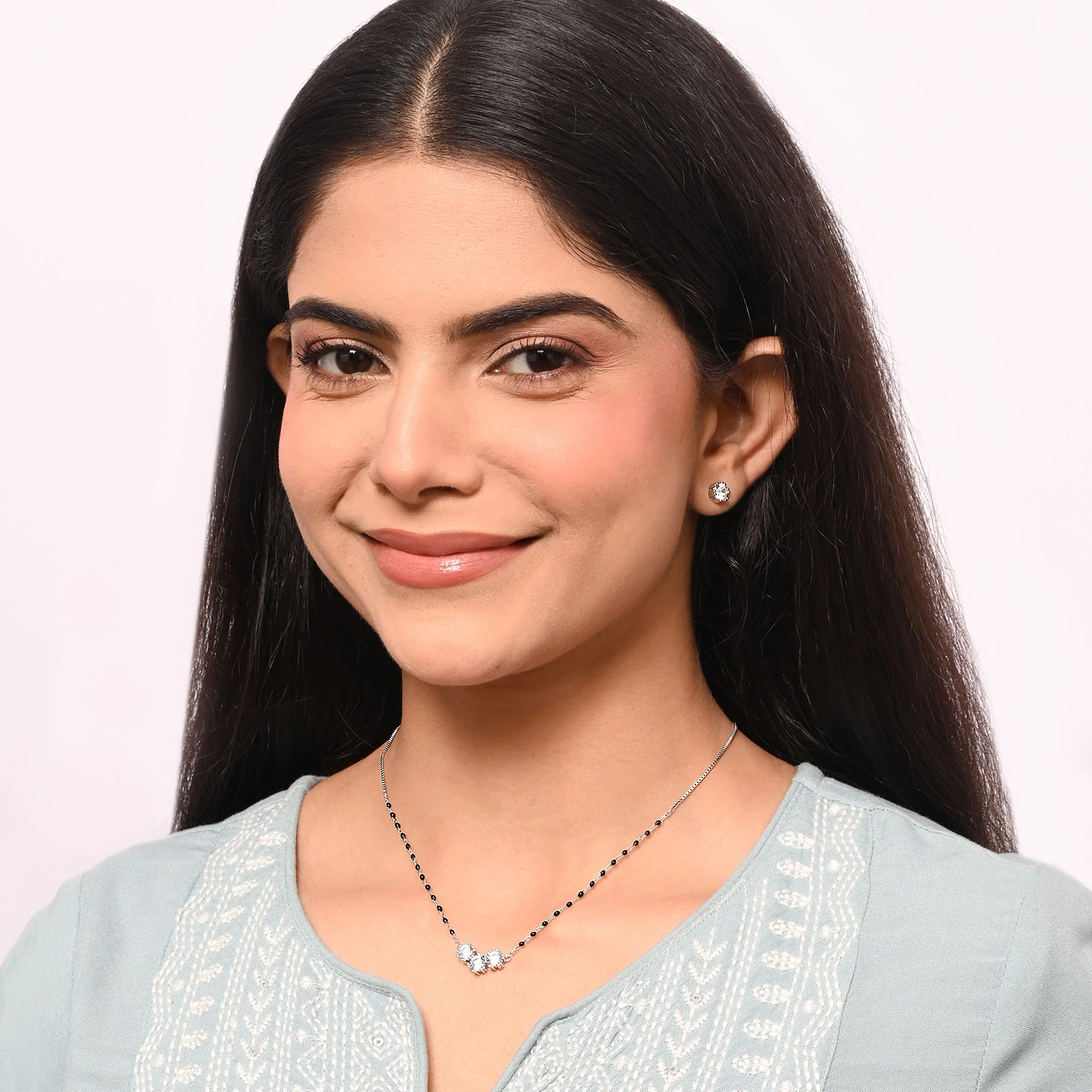 Classic Trio Mangalsutra Set - Image 3