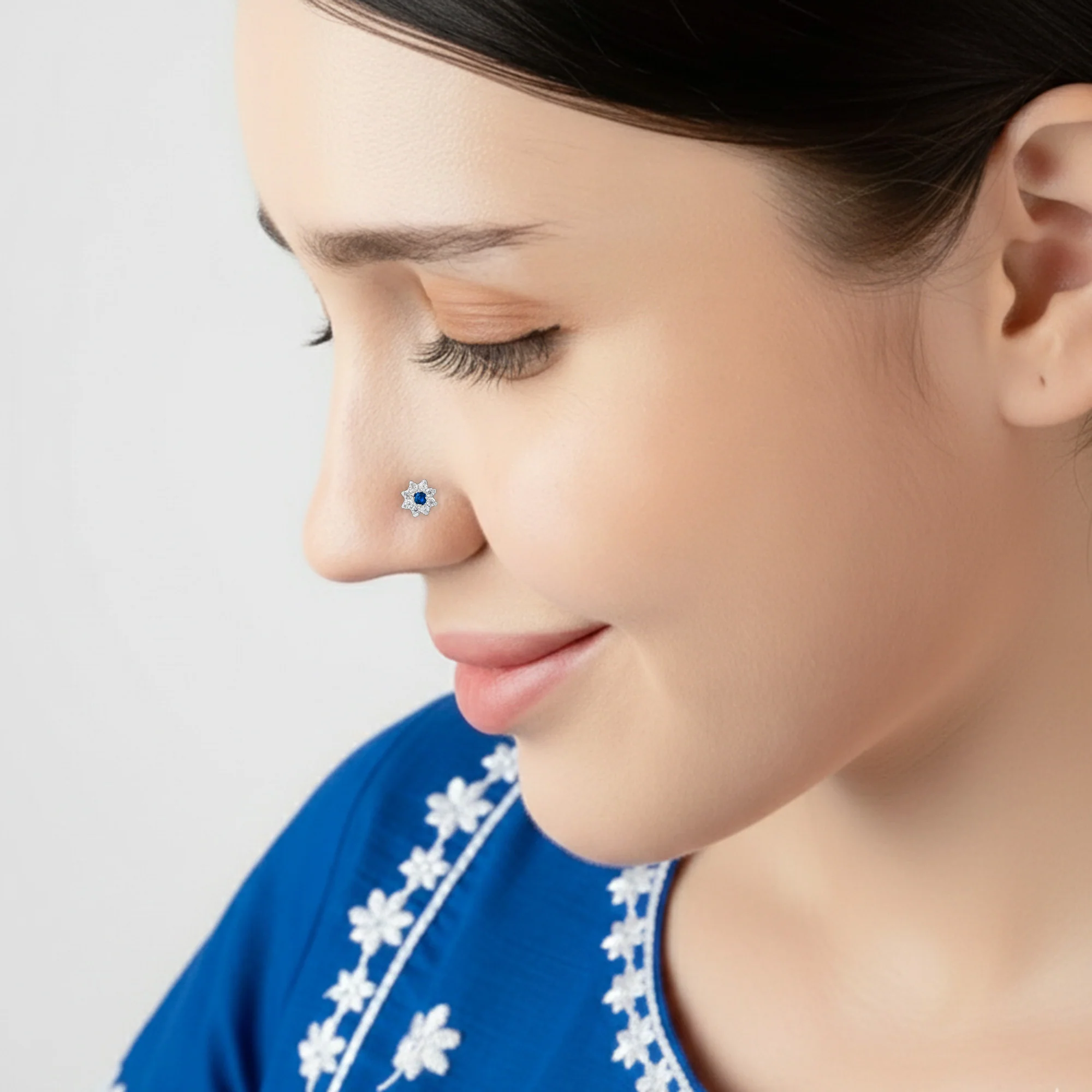Flower Shape Silver Nose Pin - Image 10