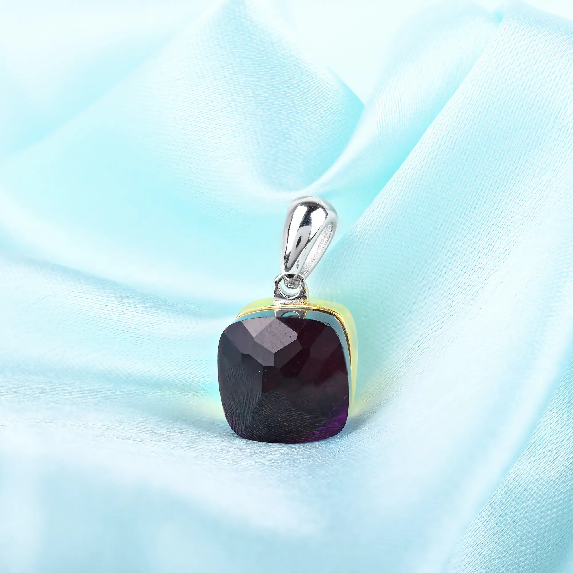 Royal Garnet Radiance Set - Image 5